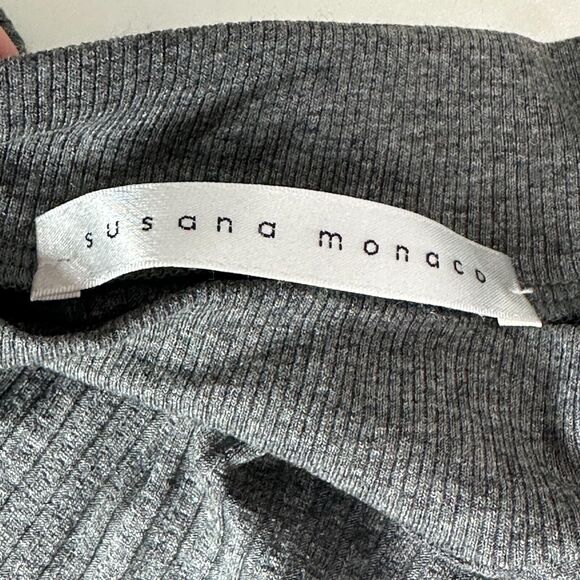 Susana Monaco Stretchy Ribbed Knit Short Sleeve Dress Gray Women's Small NWT - Picture 11 of 11